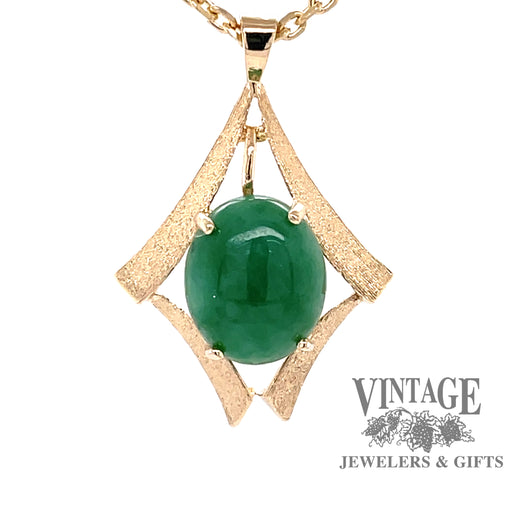 14 karat yellow gold green jadeite pendant, front
