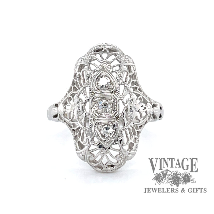 Vintage filigree 18k white gold and diamond ring