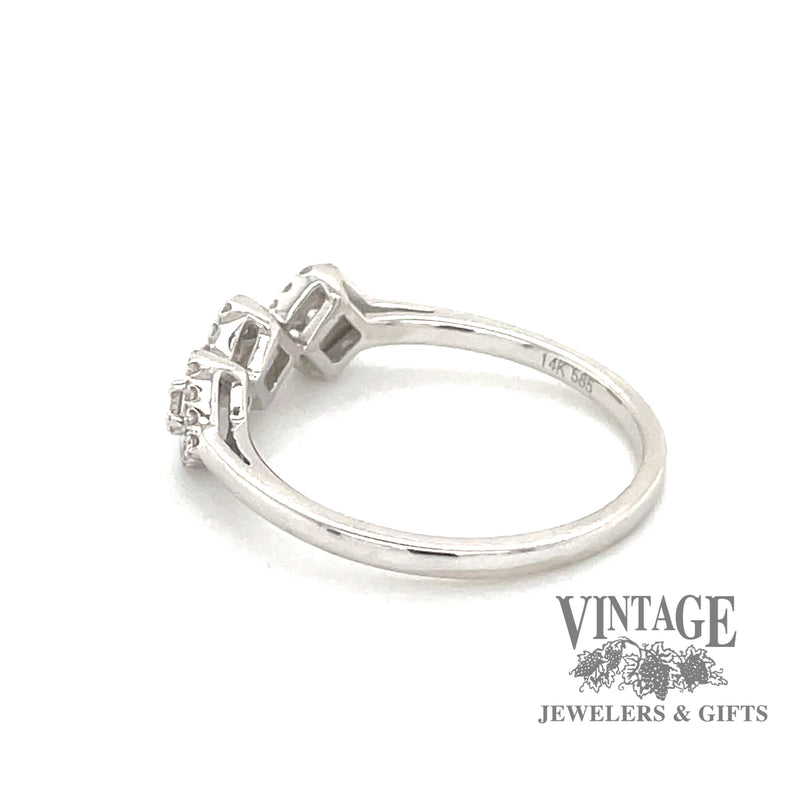 14 karat white gold diamond 3-square halo band, side view