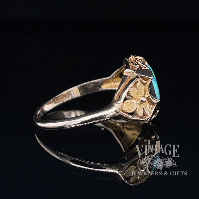 Opal 14ky gold floral ring
