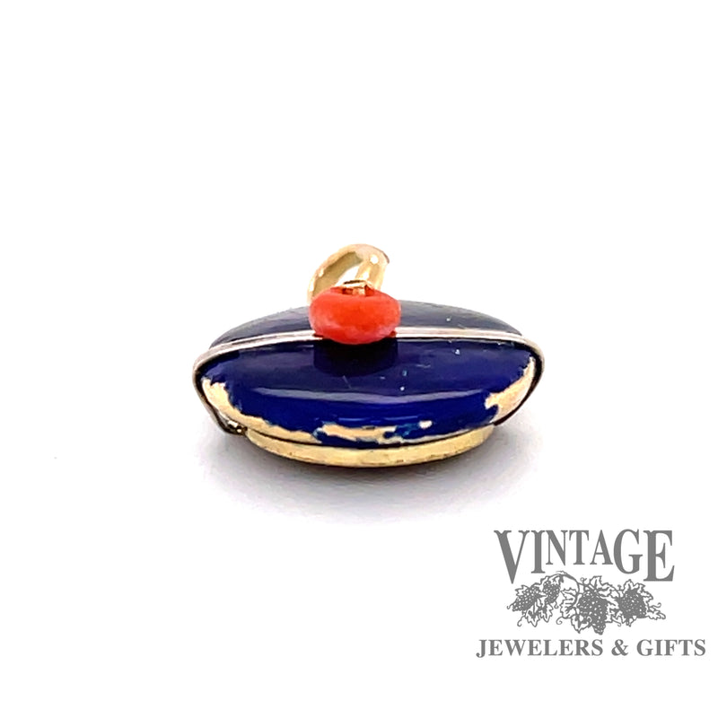 18 karat yellow gold enameled Tam o'shanter hat charm, side view