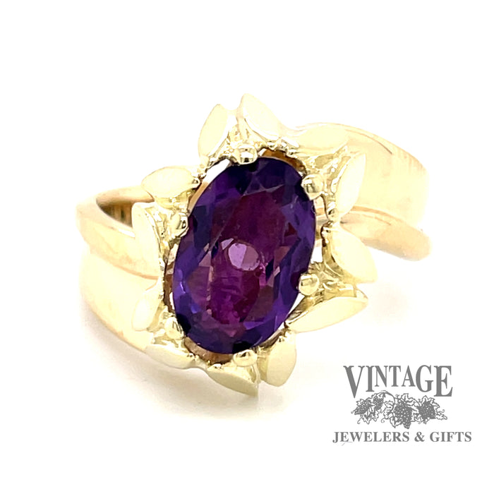 oval natural amethyst in 14ky gold leaf bypass ring  top