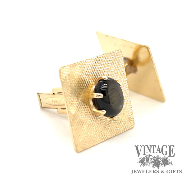 Black star sapphire 14ky gold vintage cufflinks angle