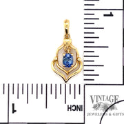 Sapphire 14ky gold pendant scale