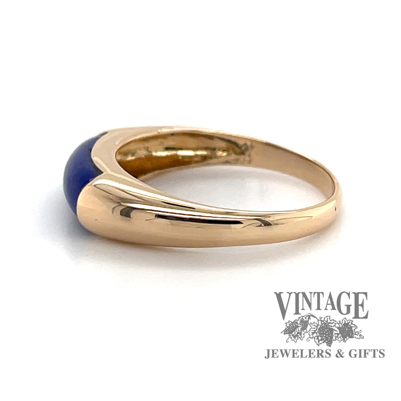 14 karat yellow gold Lapis saddle ring, side view