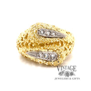 Organic bypass 18ky gold ring