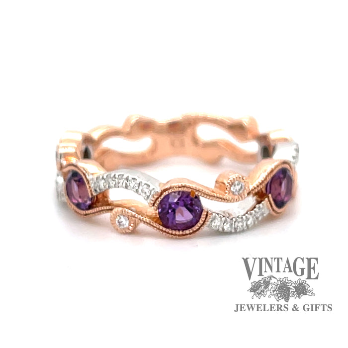 Two-tone band with diamonds and amethyst