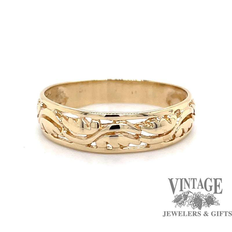 14 karat yellow gold openwork "vines" design  ring