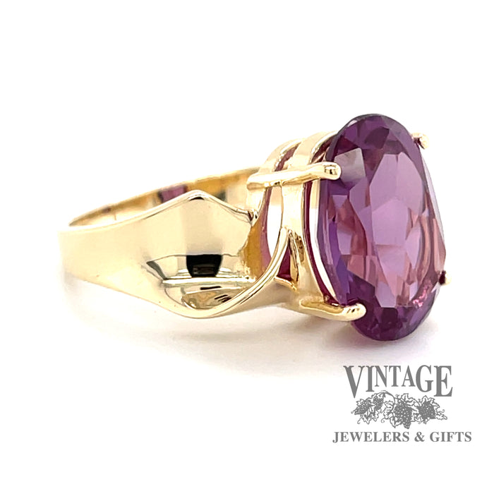 Oval amethyst 14ky gold bypass ring perpective