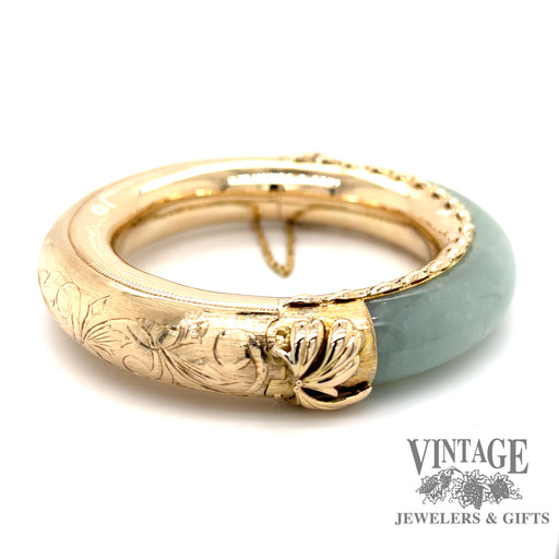 Jadeite 14ky engraved hinged bangle bracelet side