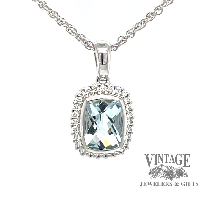 14 karat white gold 1.02ct aquamarine diamond halo pendant
