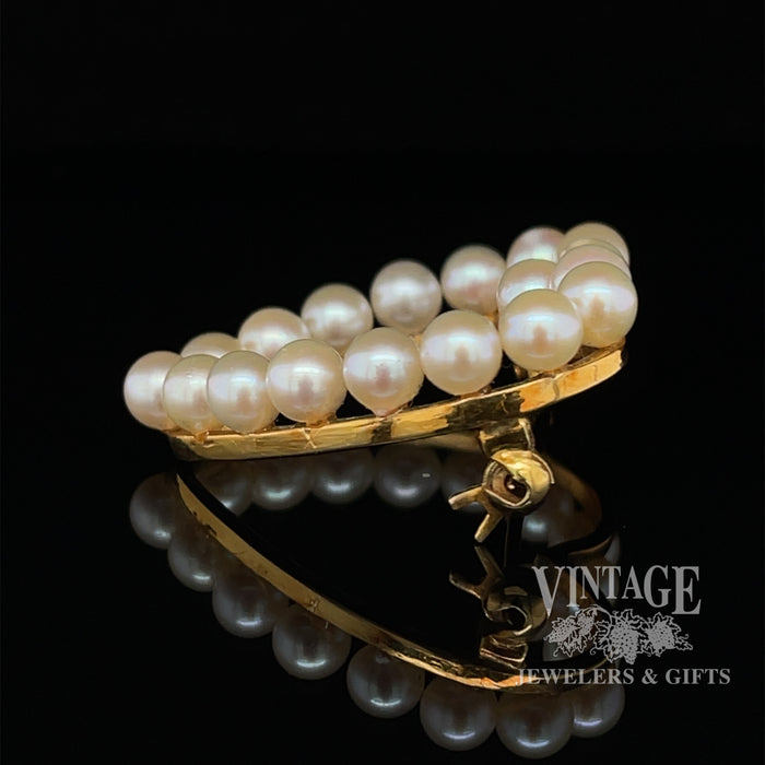 14 karat yellow gold heart shaped pearl pin, side view