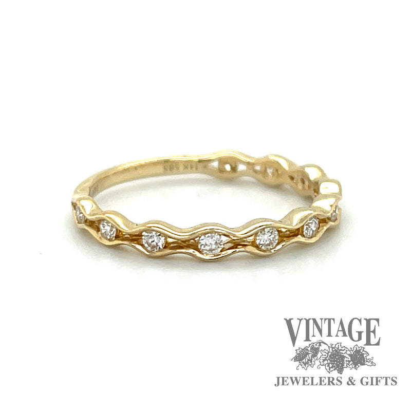 Diamond 14ky gold waves ring