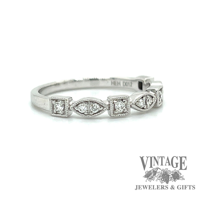 Square marquise mill-grained 14kw diamond ring