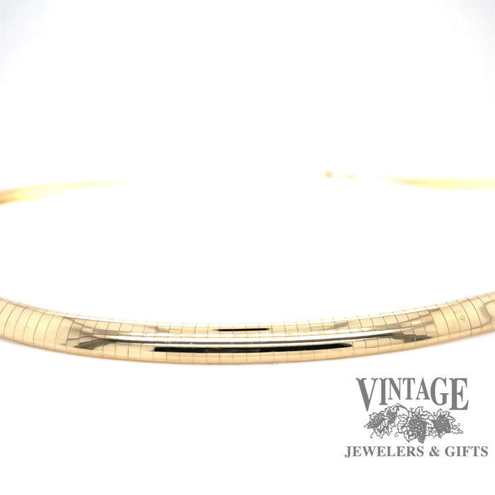 14k gold 6mm Omega 17” necklace, close up view